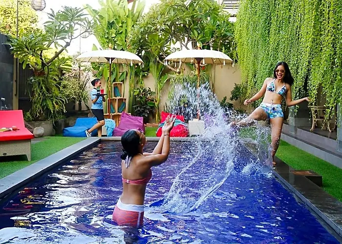 Vansari Seminyak 3* タンジュン・ベノア