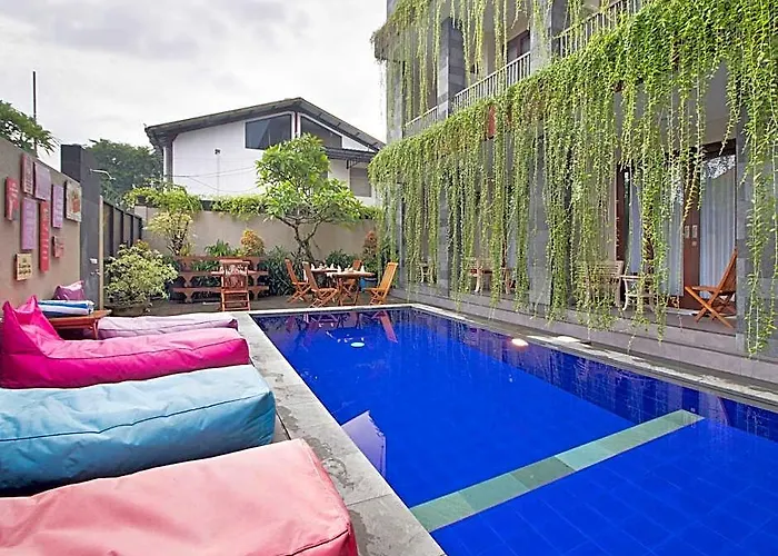 Vansari Seminyak 3* タンジュン・ベノア