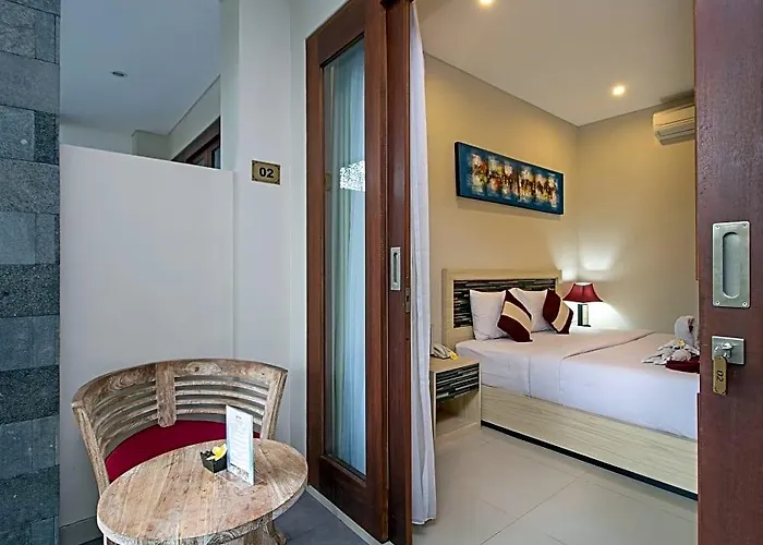 ホテル Vansari Seminyak 3*